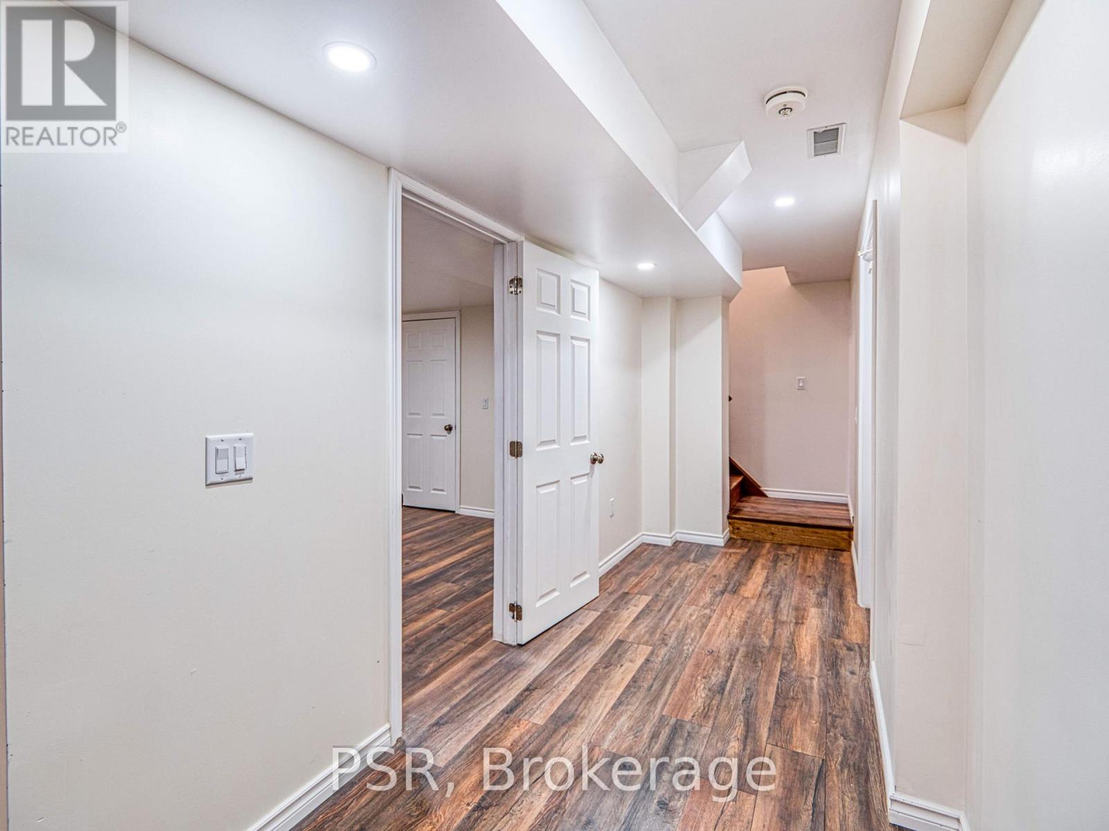 Basement - 6408 Newcombe Drive, Mississauga, Ontario  L5V 2H9 - Photo 9 - W12664520