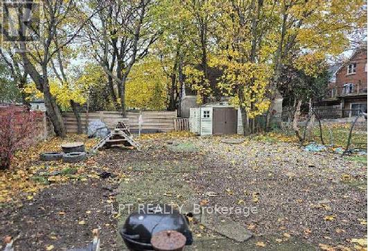 3 Raymore Drive, Toronto, Ontario  M9P 1W6 - Photo 6 - W12664530