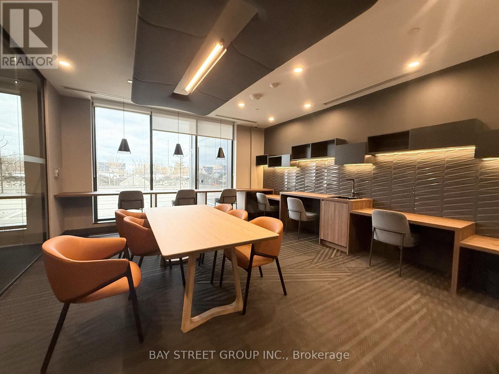 1037 The Queensway, Etobicoke Quay, Toronto, Ontario  M8Z 6C7 - Photo 12 - W12664532