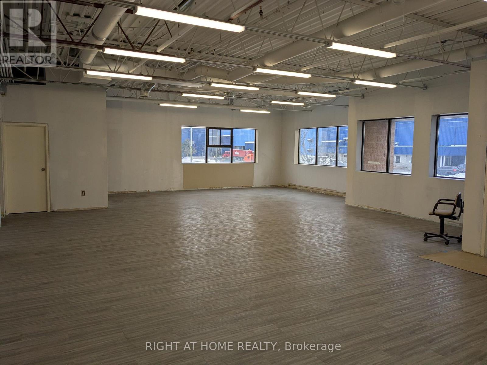 62 Plant Farm Boulevard, Brantford, Ontario  N3S 7W3 - Photo 16 - X12664502