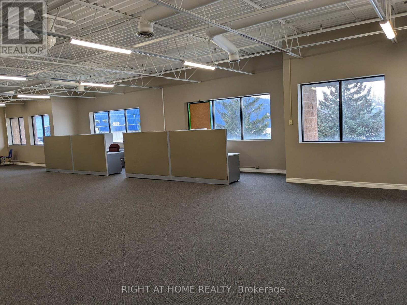 62 Plant Farm Boulevard, Brantford, Ontario  N3S 7W3 - Photo 18 - X12664502