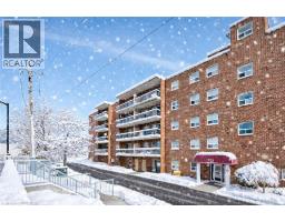 793 COLBORNE Street E Unit# 207, Brantford, Ontario