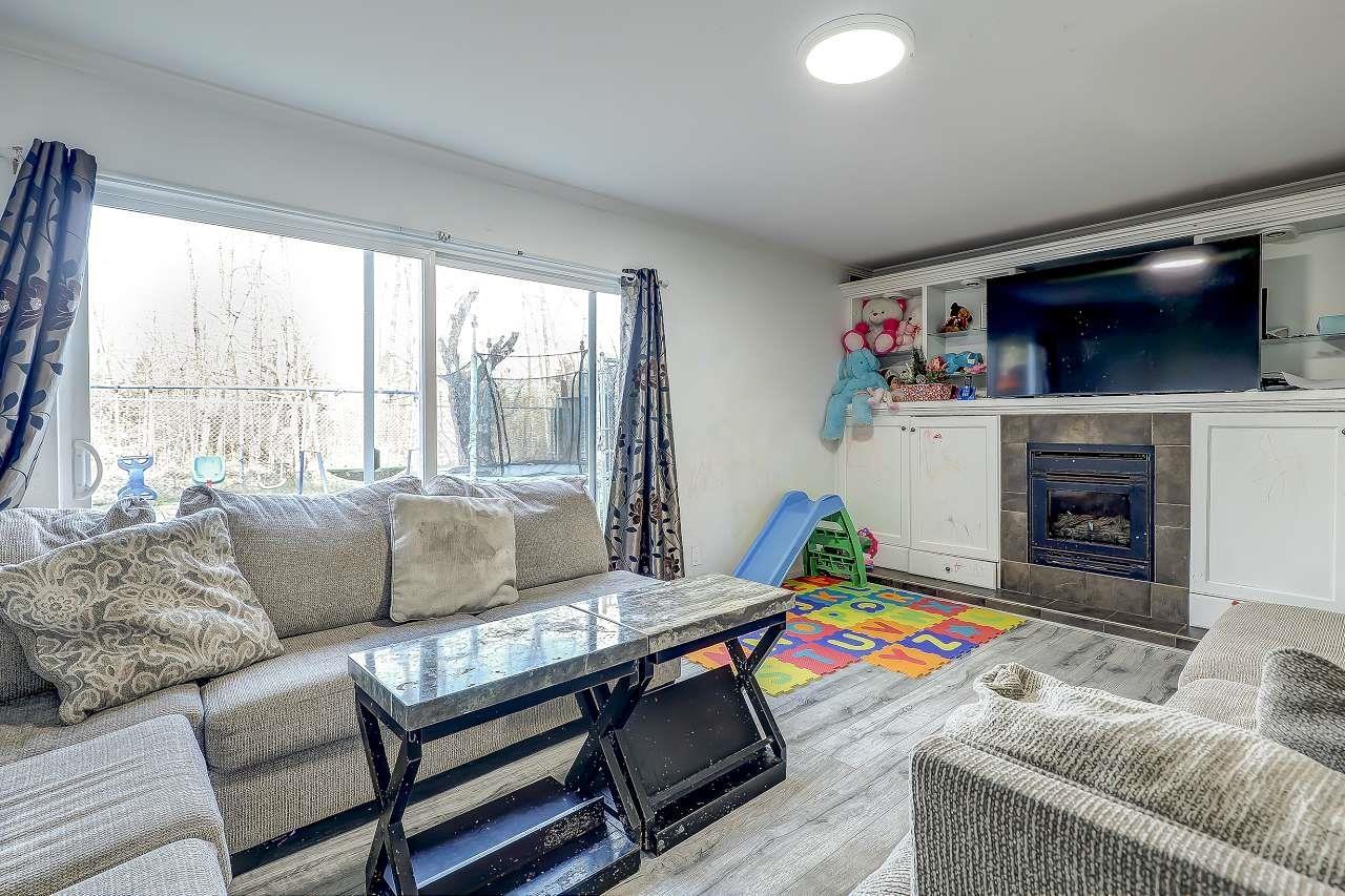 32275 Clinton Avenue, Abbotsford, British Columbia  V2T 5B3 - Photo 25 - R3075260