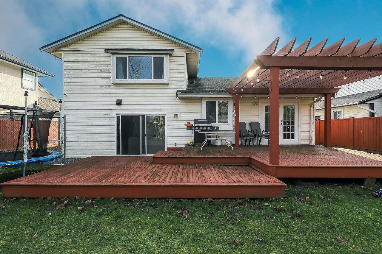 32275 Clinton Avenue, Abbotsford, British Columbia  V2T 5B3 - Photo 8 - R3075260