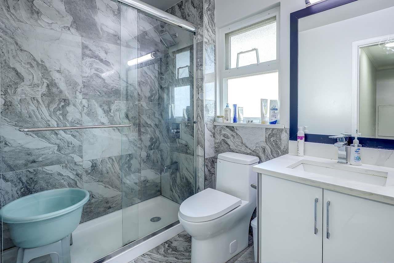 32275 Clinton Avenue, Abbotsford, British Columbia  V2T 5B3 - Photo 24 - R3075260