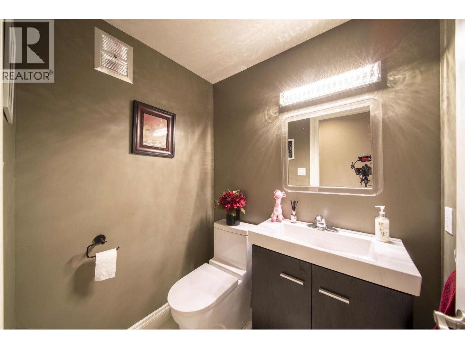 2222 Chairlift Road, West Vancouver, British Columbia  V7S 3G2 - Photo 20 - R3075449