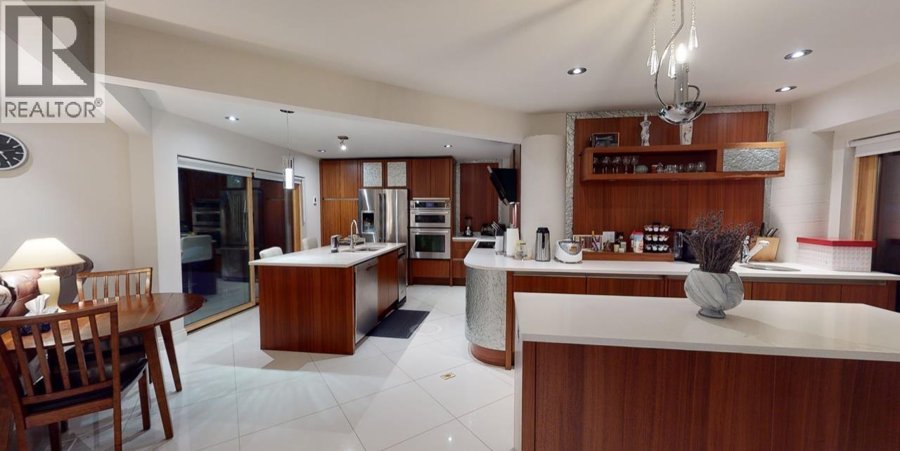 2222 Chairlift Road, West Vancouver, British Columbia  V7S 3G2 - Photo 15 - R3075449