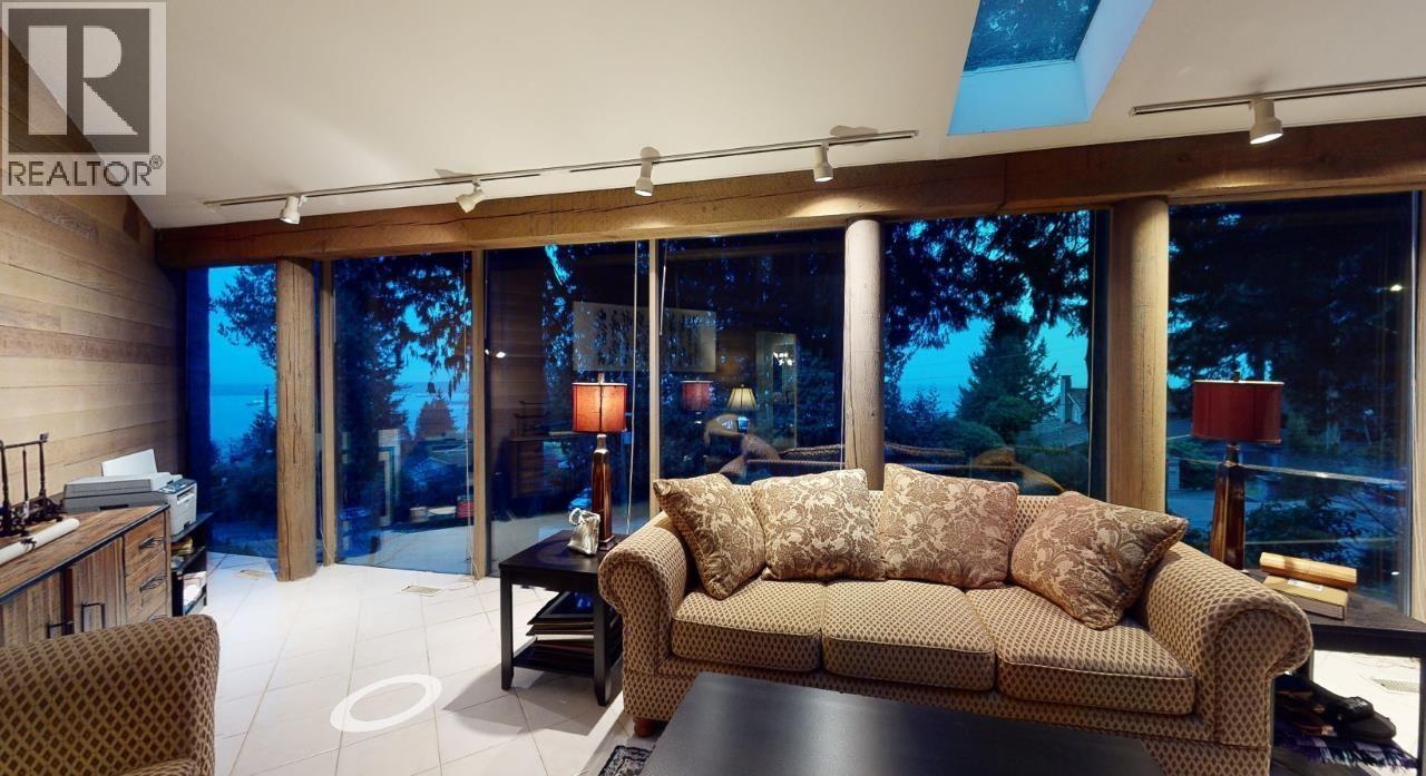 2222 Chairlift Road, West Vancouver, British Columbia  V7S 3G2 - Photo 11 - R3075449