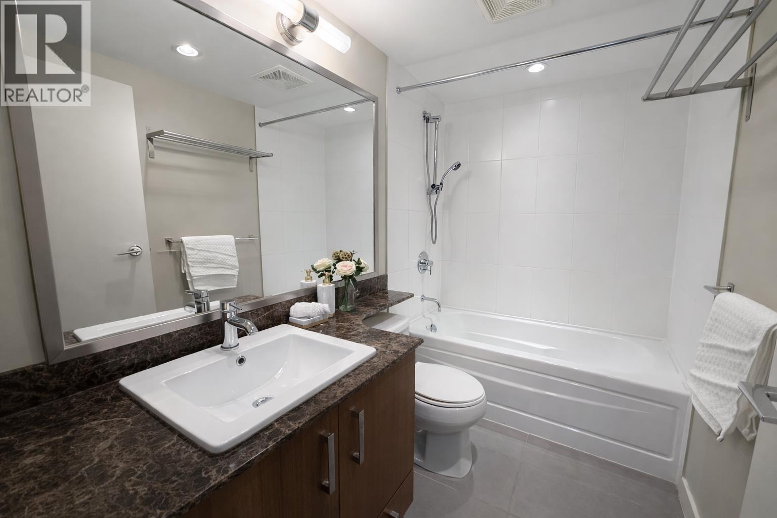 301 5775 Irmin Street, Burnaby, British Columbia V5J 0C3 - Photo 22 - R3075988