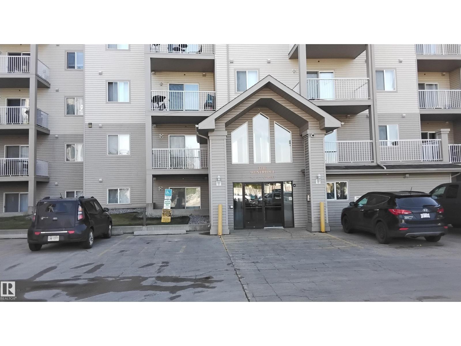 7511 171 St Nw, Edmonton, Alberta T5S 1E7 - Photo 1 - E4469104