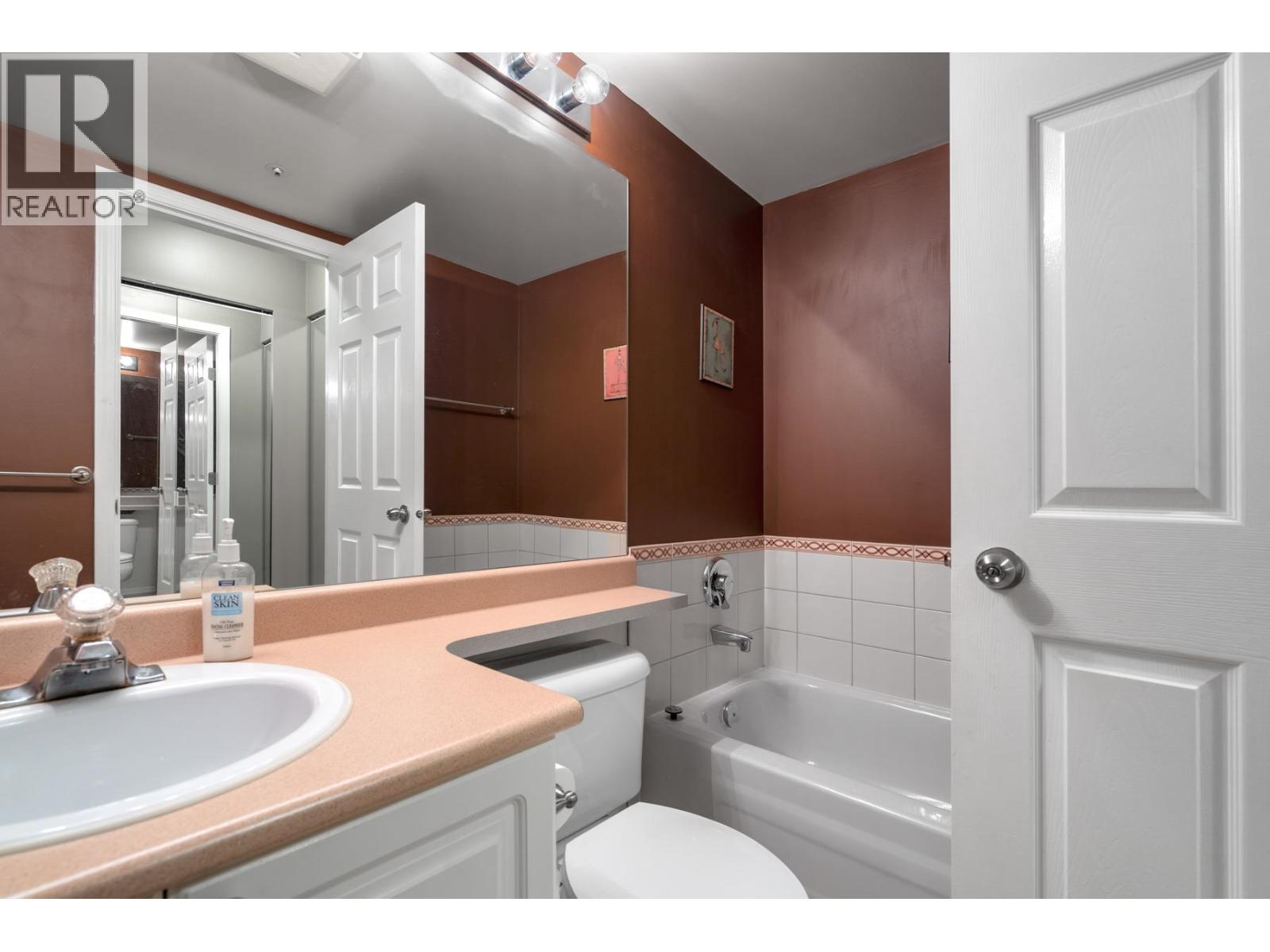 1502 3070 Guildford Way, Coquitlam, British Columbia  V3B 7R8 - Photo 11 - R3076232