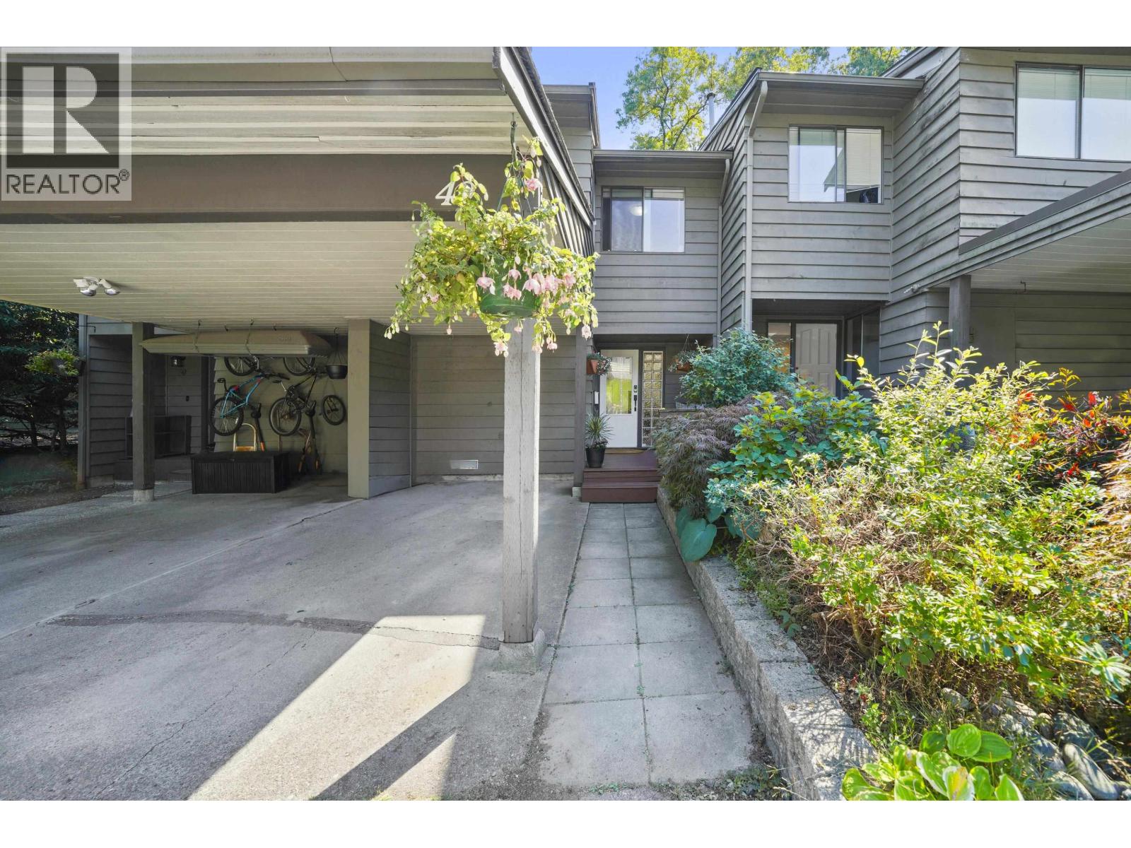 49 1910 Cedar Village Crescent, North Vancouver, British Columbia  V7J 3M5 - Photo 35 - R3076252