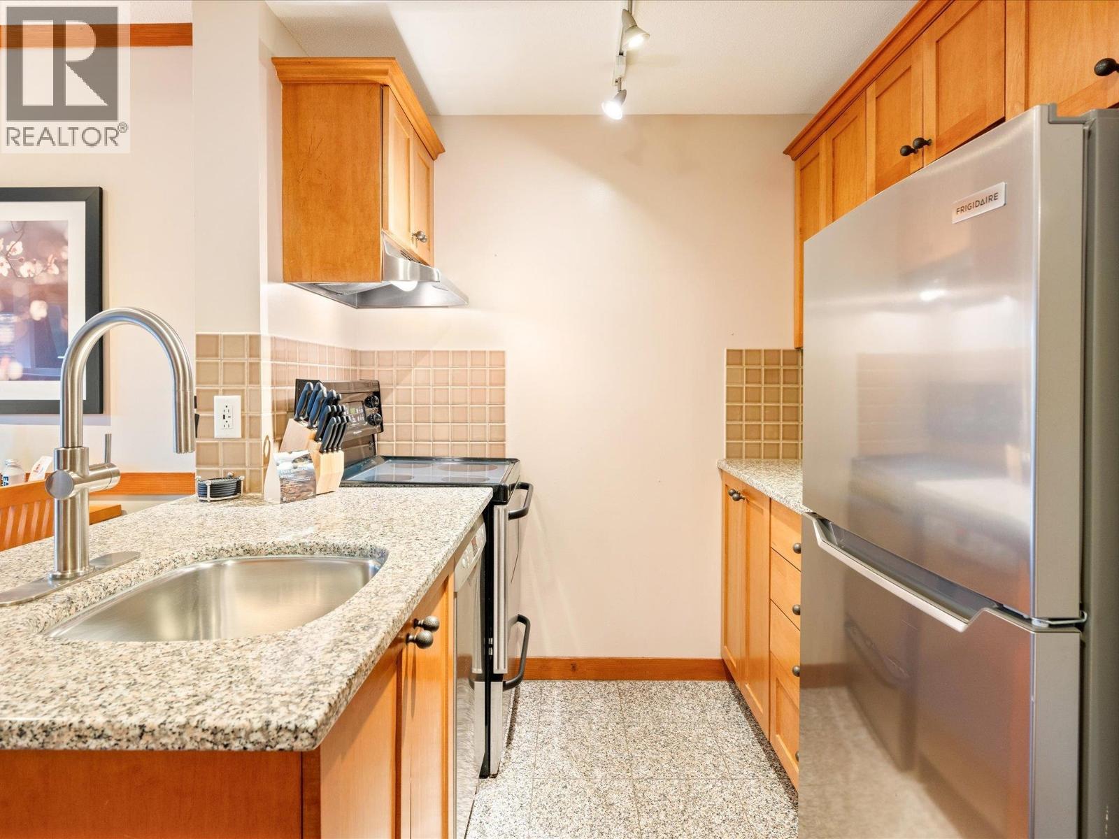 514 4320 Sundial Crescent, Whistler, British Columbia  V8E 1G6 - Photo 9 - R3076253