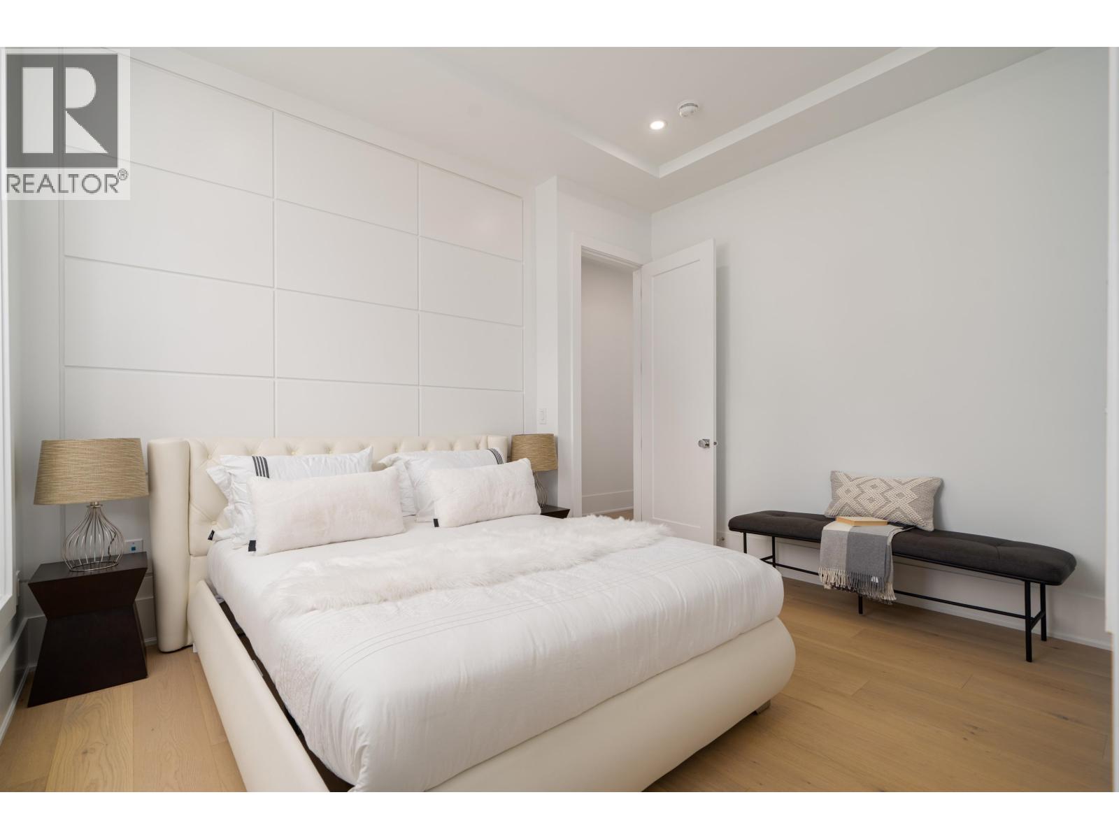 7577 Armstrong Street, Richmond, British Columbia V6Y 0K5 - Photo 34 - R3076224