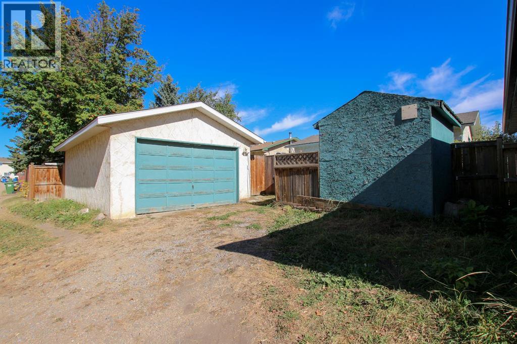 74 Nichols Crescent, Red Deer, Alberta  T4P 1P6 - Photo 38 - A2271594