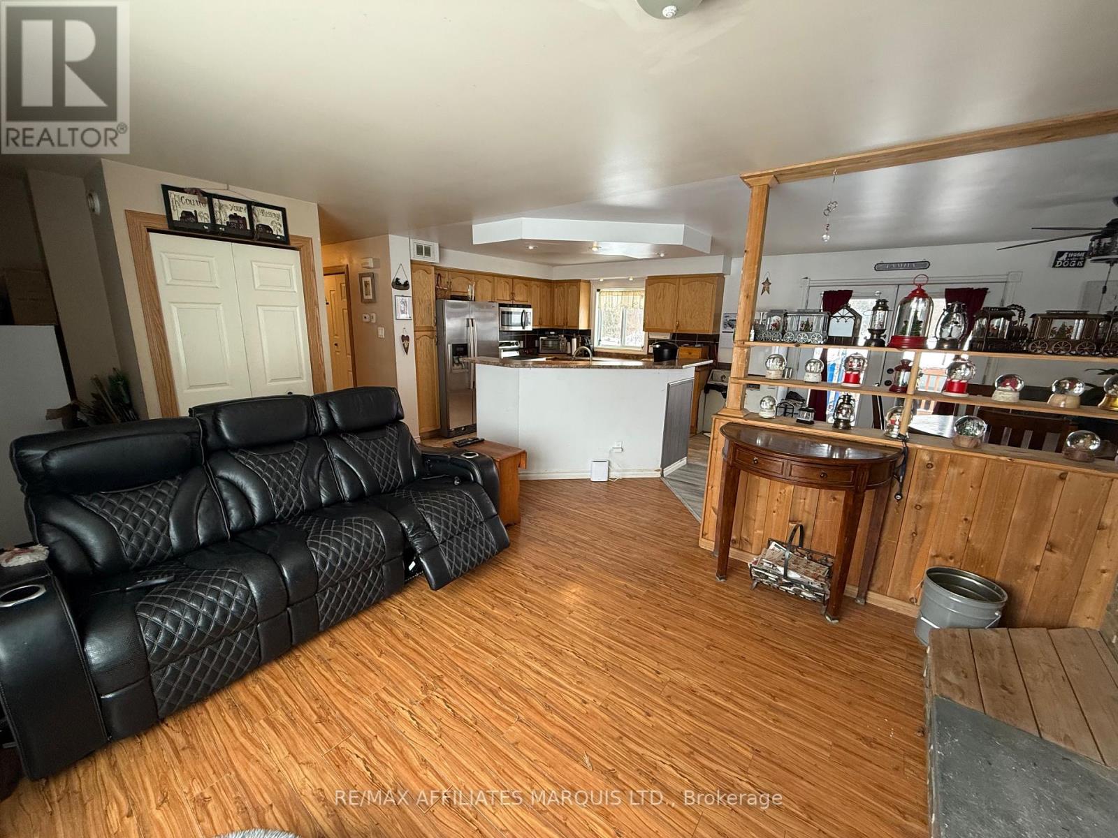 16902 Myers Road, South Stormont, Ontario  K0C 2A0 - Photo 7 - X12664562