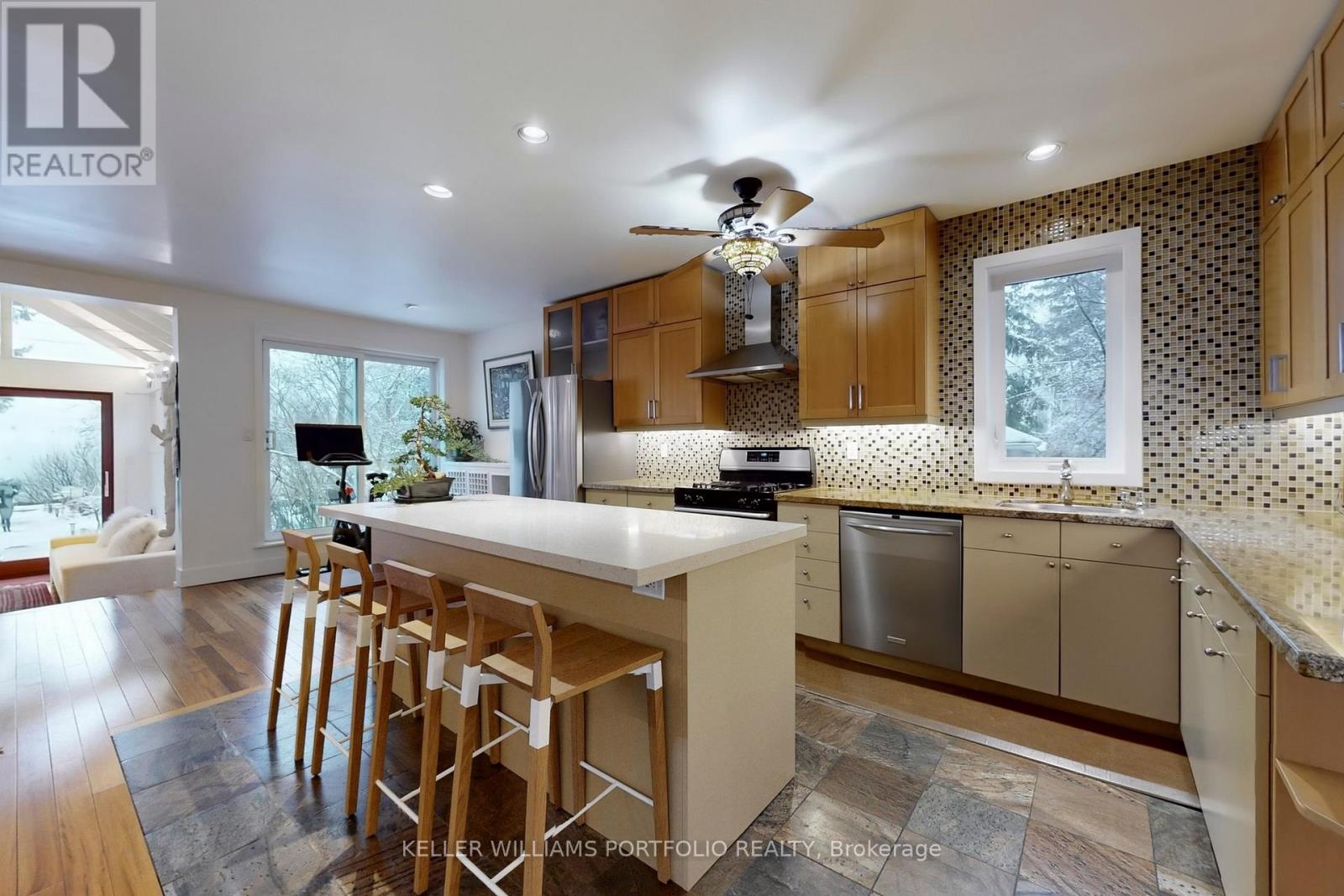 3 Dault Road, Toronto, Ontario  M1N 1E6 - Photo 5 - E12664550