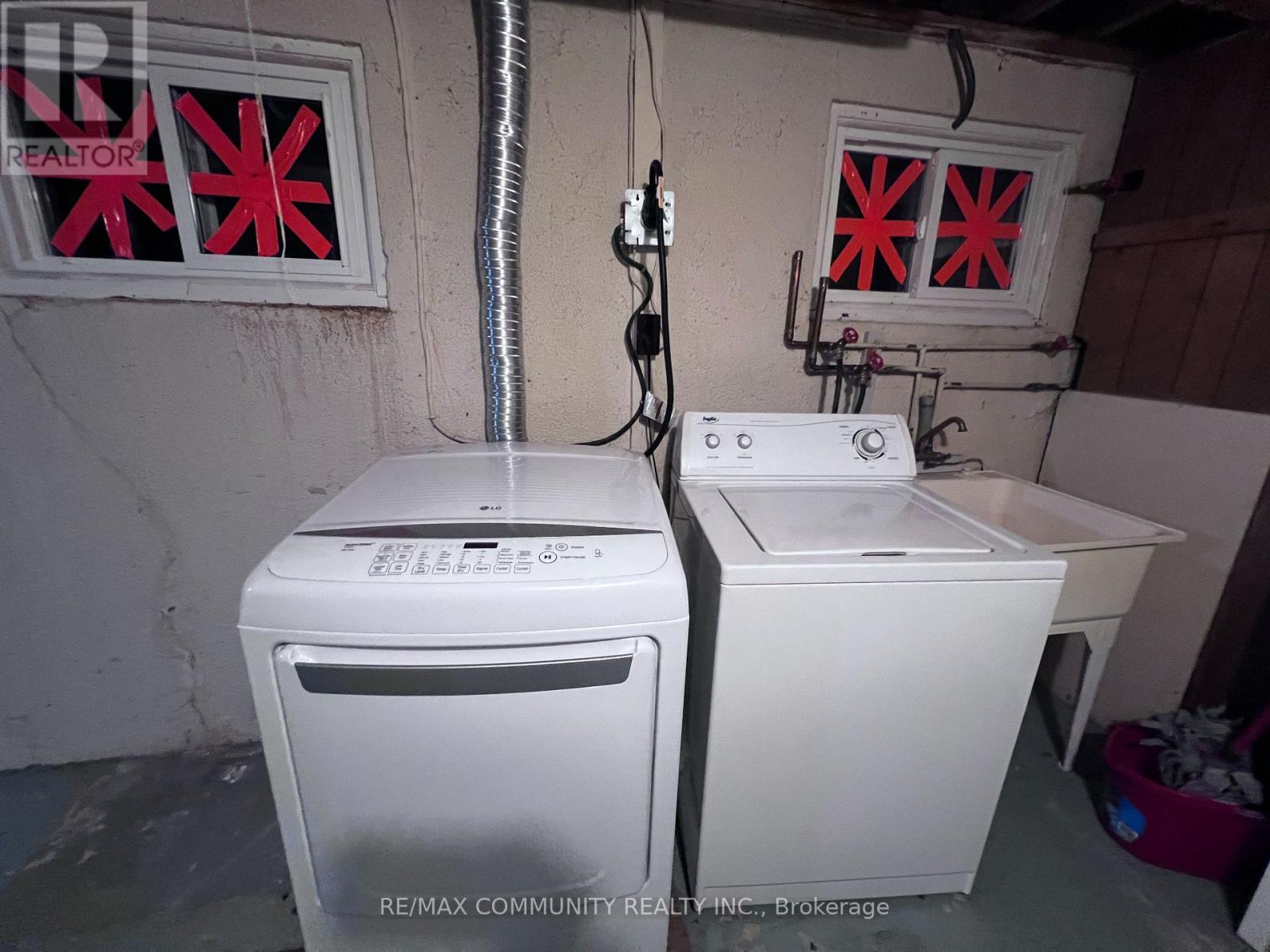 73 Fred Varley Drive, Markham, Ontario  L3R 1S6 - Photo 18 - N12664580