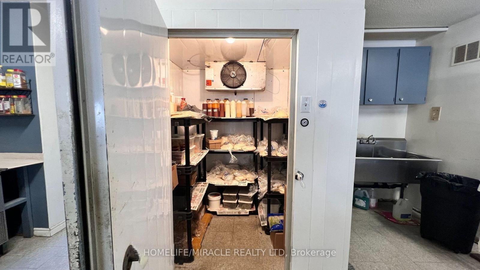 9 - 5293 County Road, Clearview, Ontario  L0M 1N0 - Photo 5 - S12664560