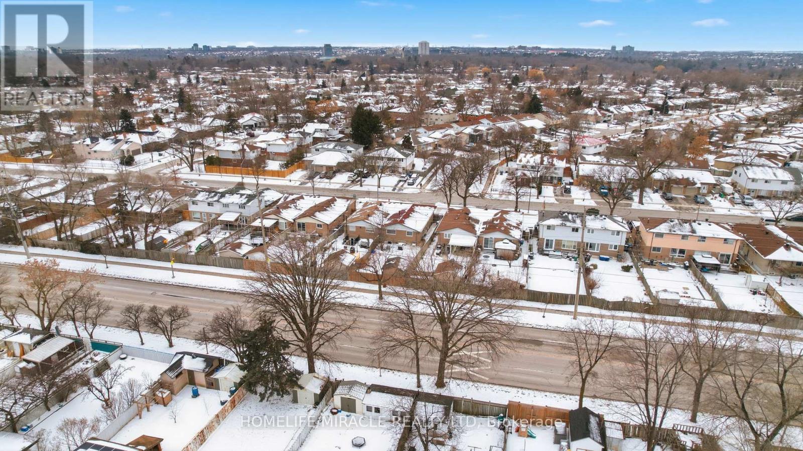 3684 Ellengale Drive, Mississauga, Ontario  L5C 1Z7 - Photo 46 - W12664546