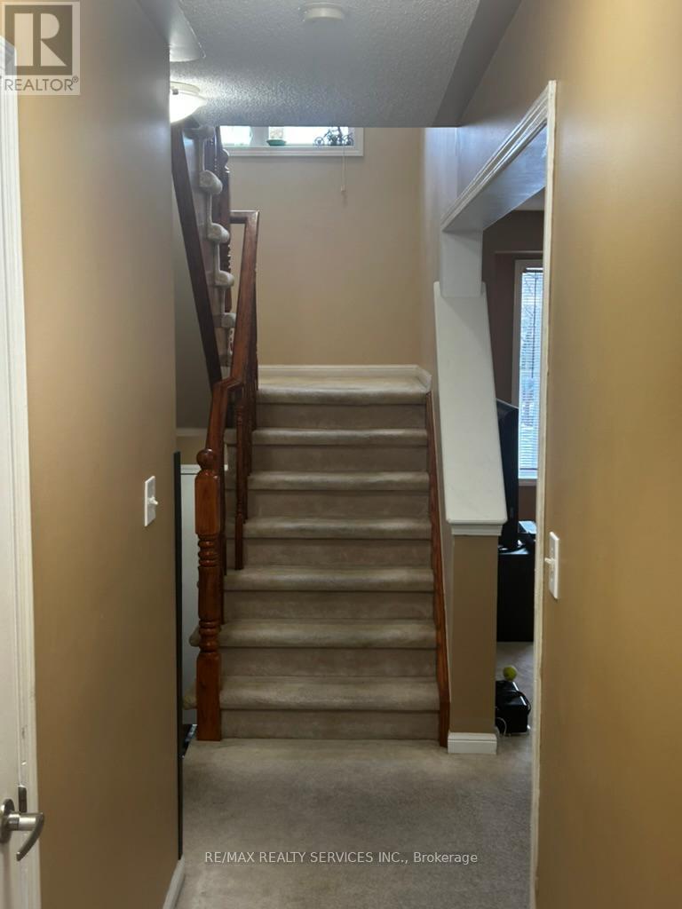 3086 Stornoway Circle, Oakville, Ontario  L6M 5J1 - Photo 5 - W12664568