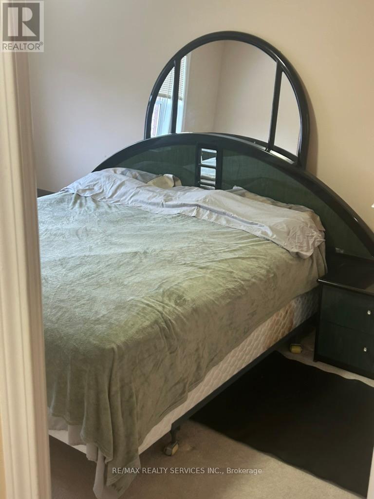 3086 Stornoway Circle, Oakville, Ontario  L6M 5J1 - Photo 6 - W12664568