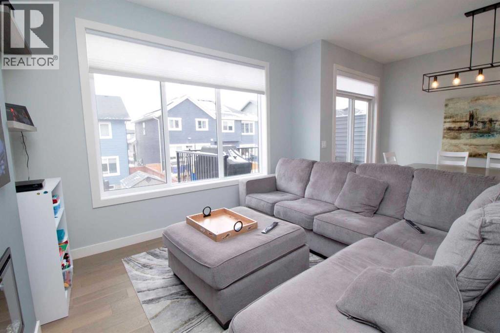 103 Sunrise Common, Cochrane, Alberta  T4C 2S2 - Photo 8 - A2247966