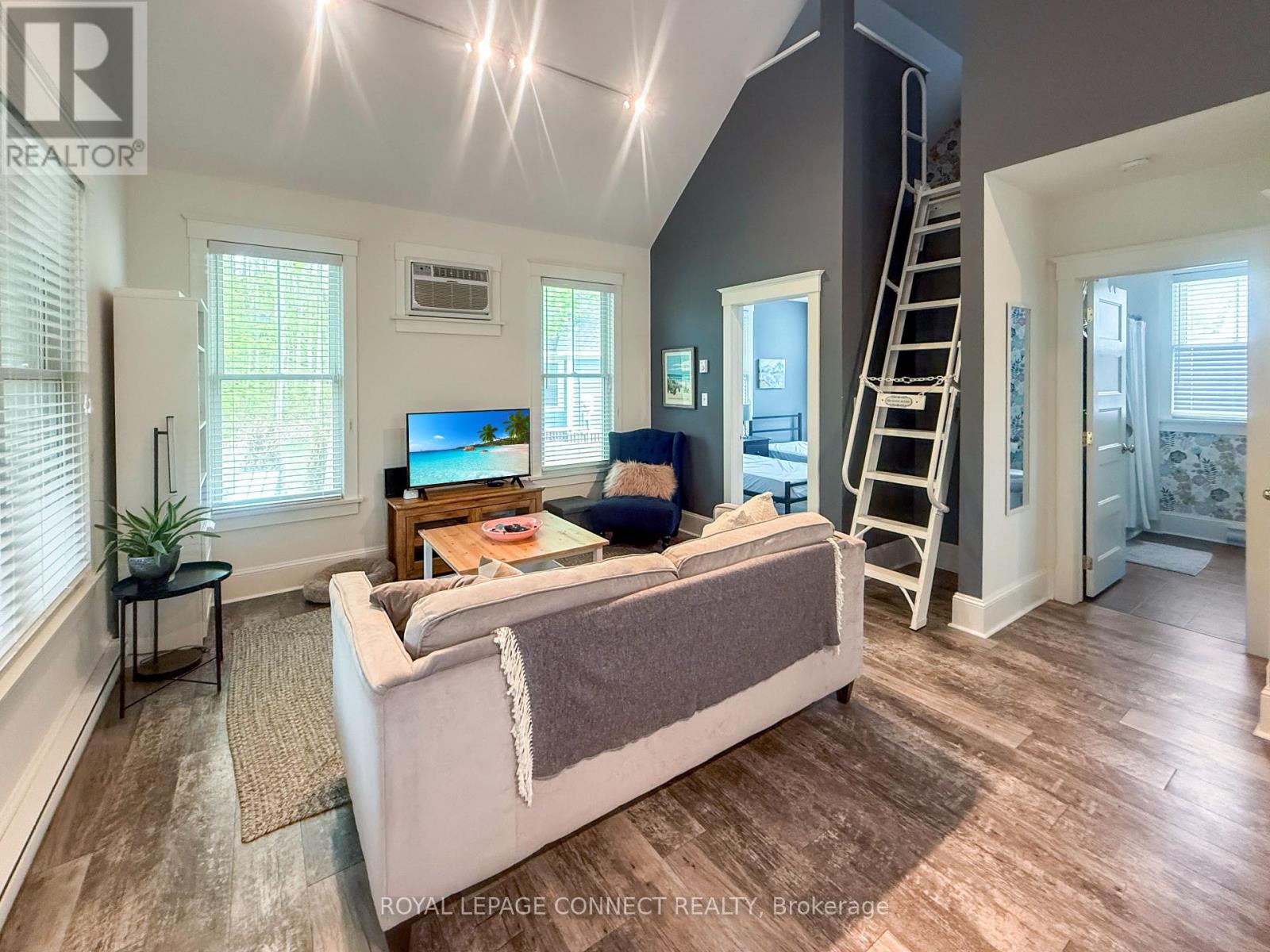 199 - 32 Hollow Lane, Prince Edward County, Ontario  K0K 1P0 - Photo 8 - X12664542