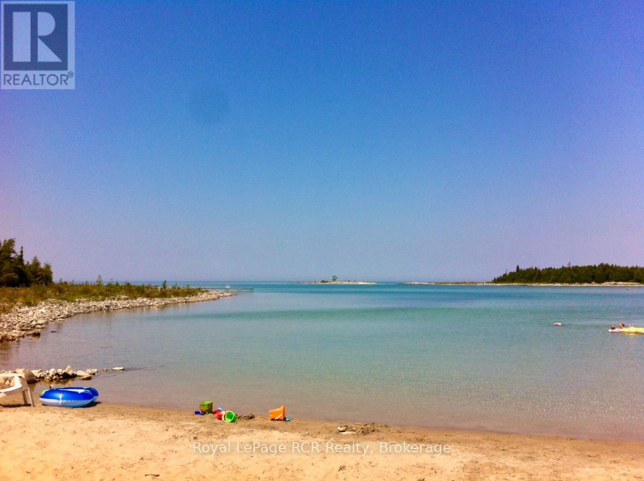 104 Little Pine Drive, Northern Bruce Peninsula, Ontario  N0H 1W0 - Photo 31 - X12664618