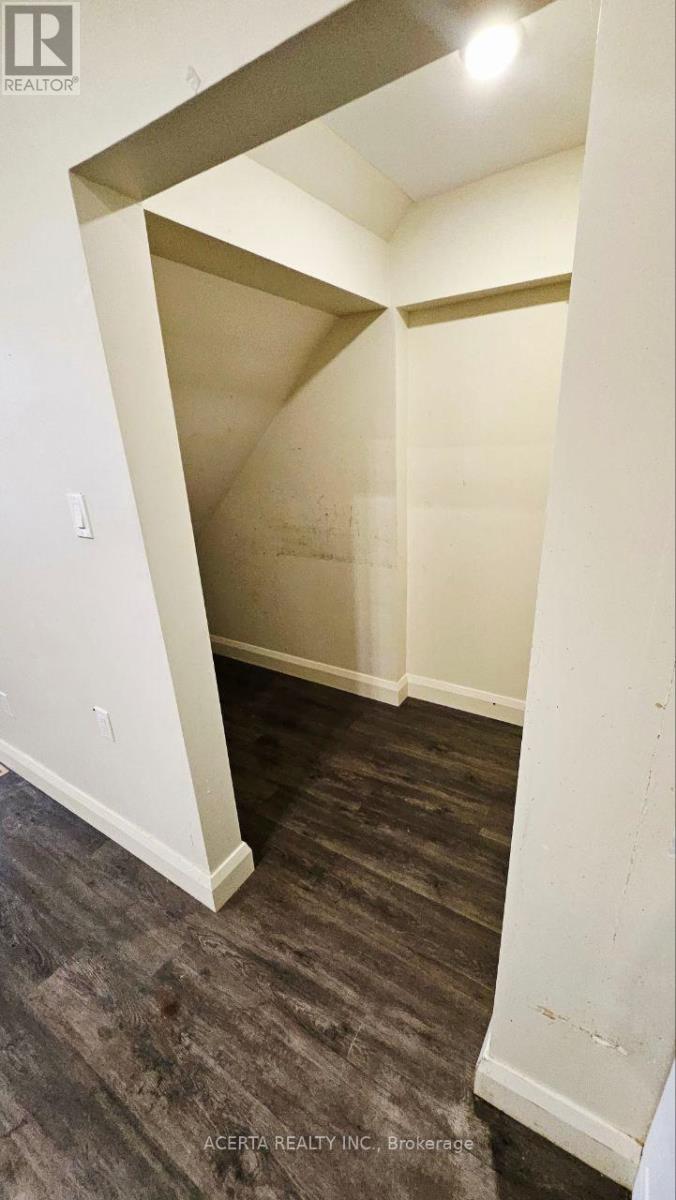 206 Dalhousie Street, Ottawa, Ontario  K1N 7C8 - Photo 6 - X12664588