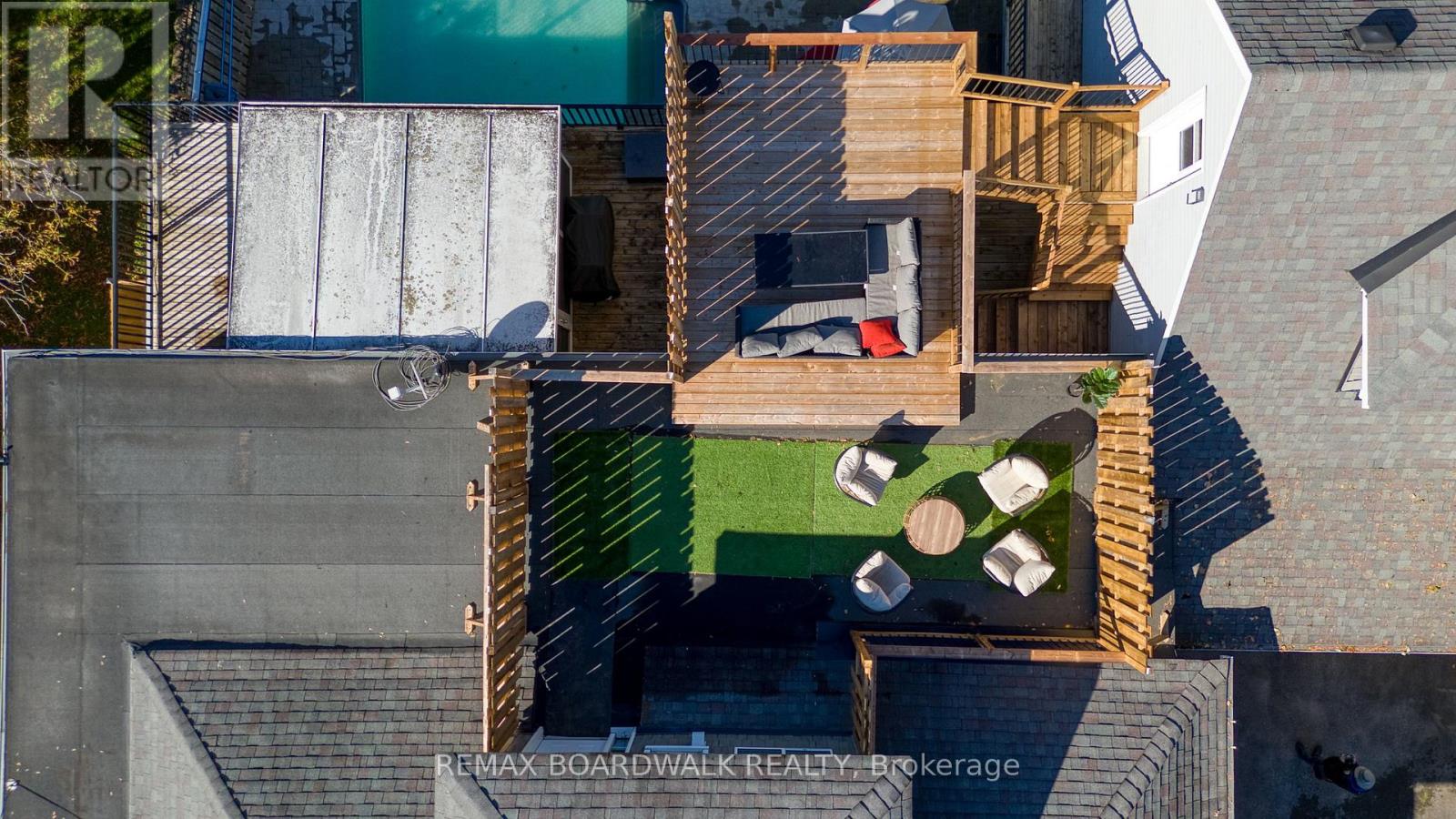 27 Allan Street, Carleton Place, Ontario  K7C 1T1 - Photo 2 - X12664614