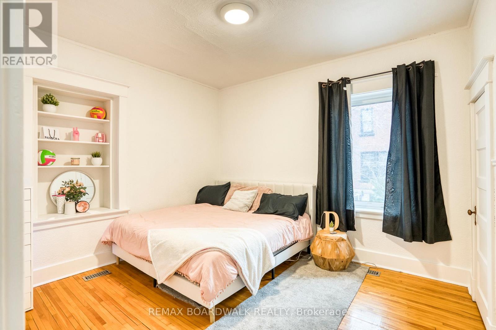 27 Allan Street, Carleton Place, Ontario  K7C 1T1 - Photo 28 - X12664614