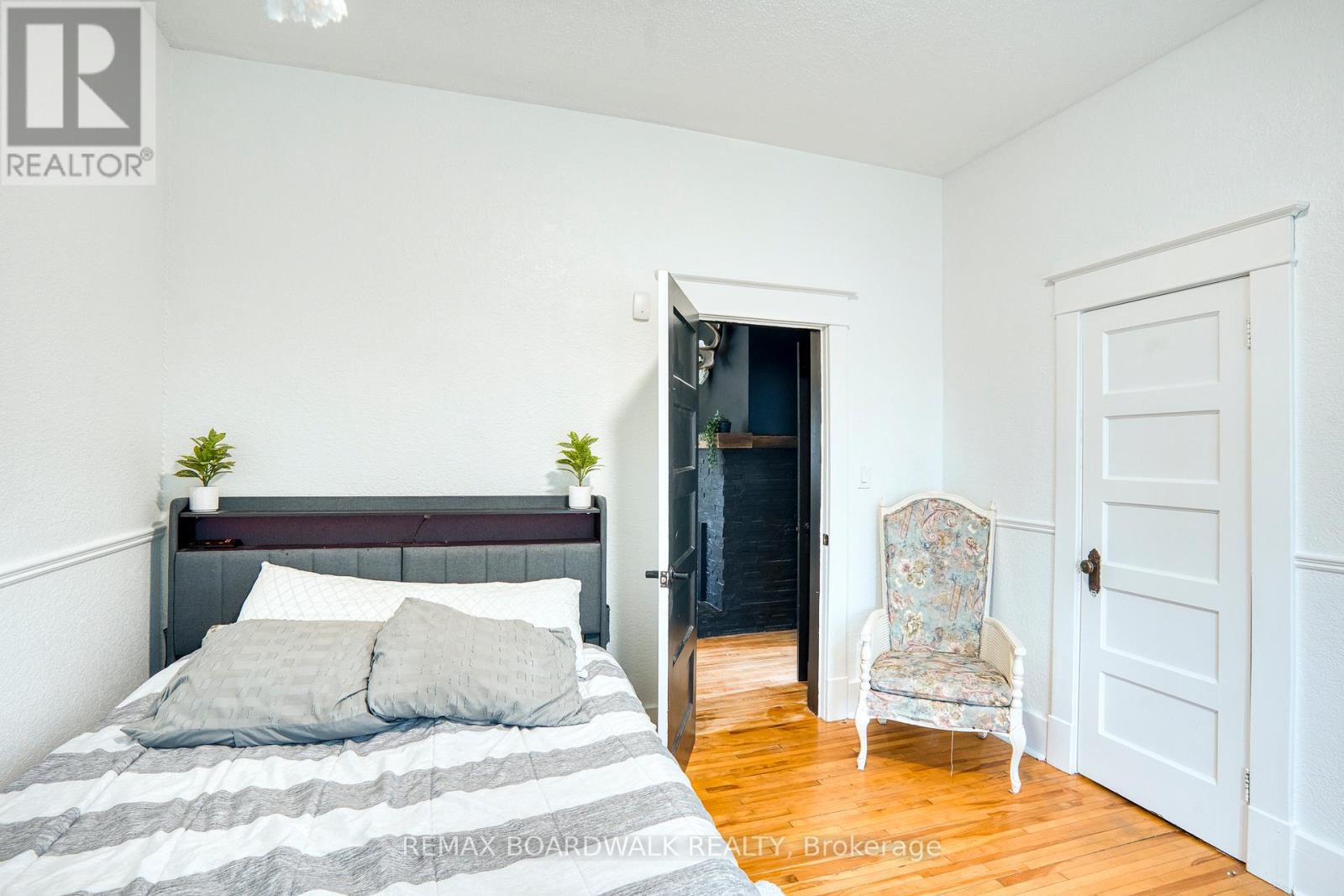 27 Allan Street, Carleton Place, Ontario  K7C 1T1 - Photo 30 - X12664614