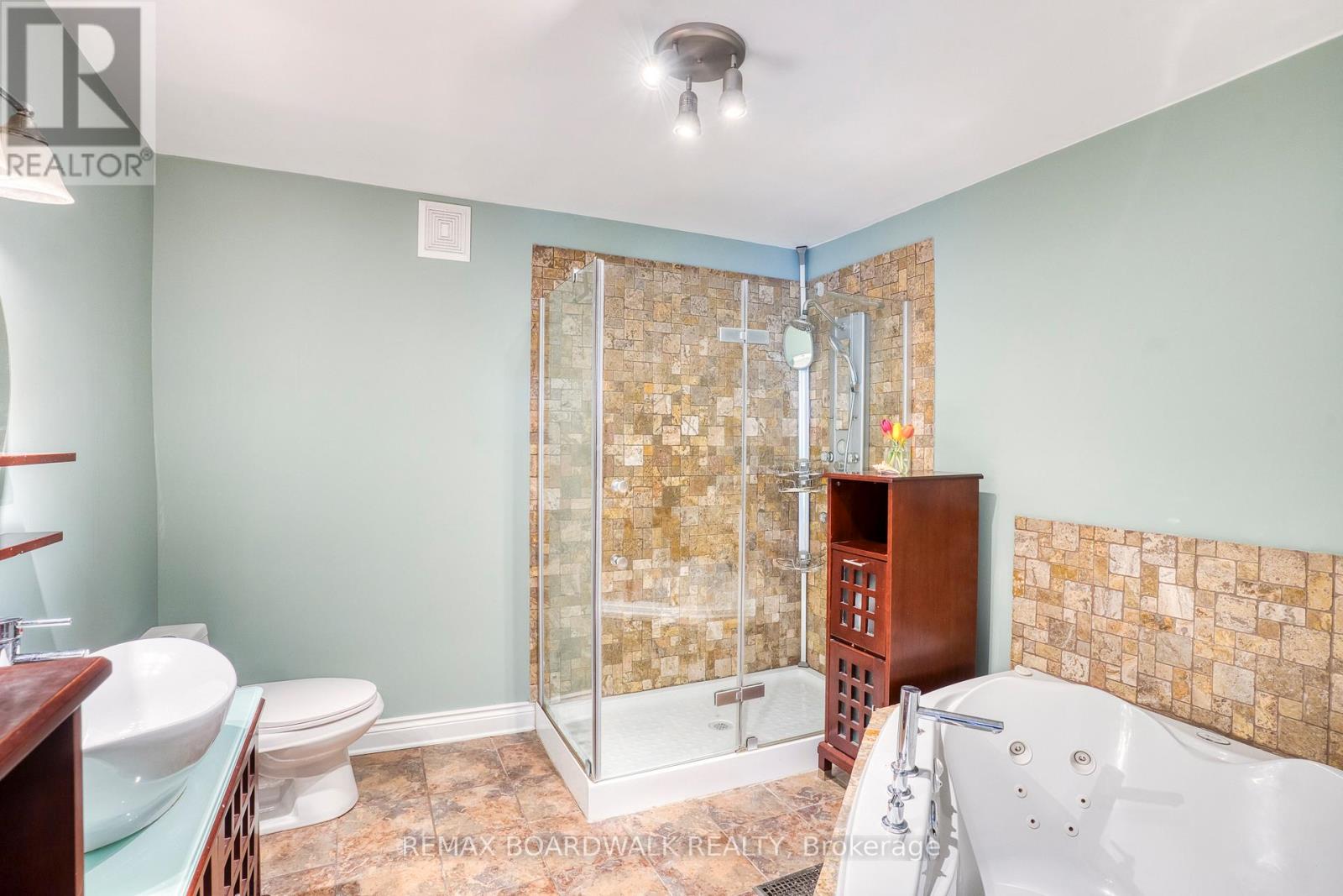 27 Allan Street, Carleton Place, Ontario  K7C 1T1 - Photo 38 - X12664614