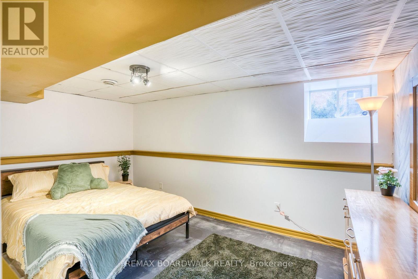 27 Allan Street, Carleton Place, Ontario  K7C 1T1 - Photo 40 - X12664614