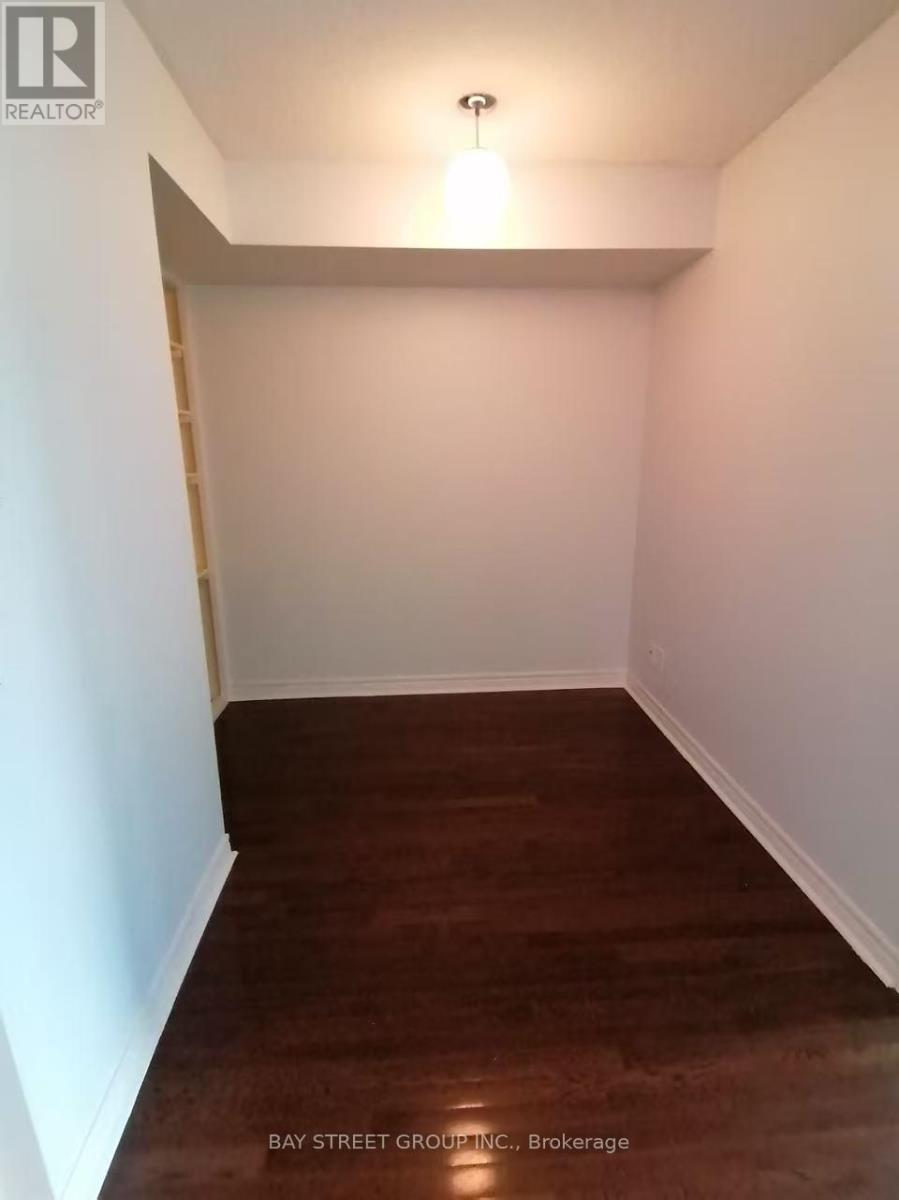 515 - 51 Lower Simcoe Street, Toronto (Waterfront Communities), Ontario  M5J 3A2 - Photo 12 - C12653640