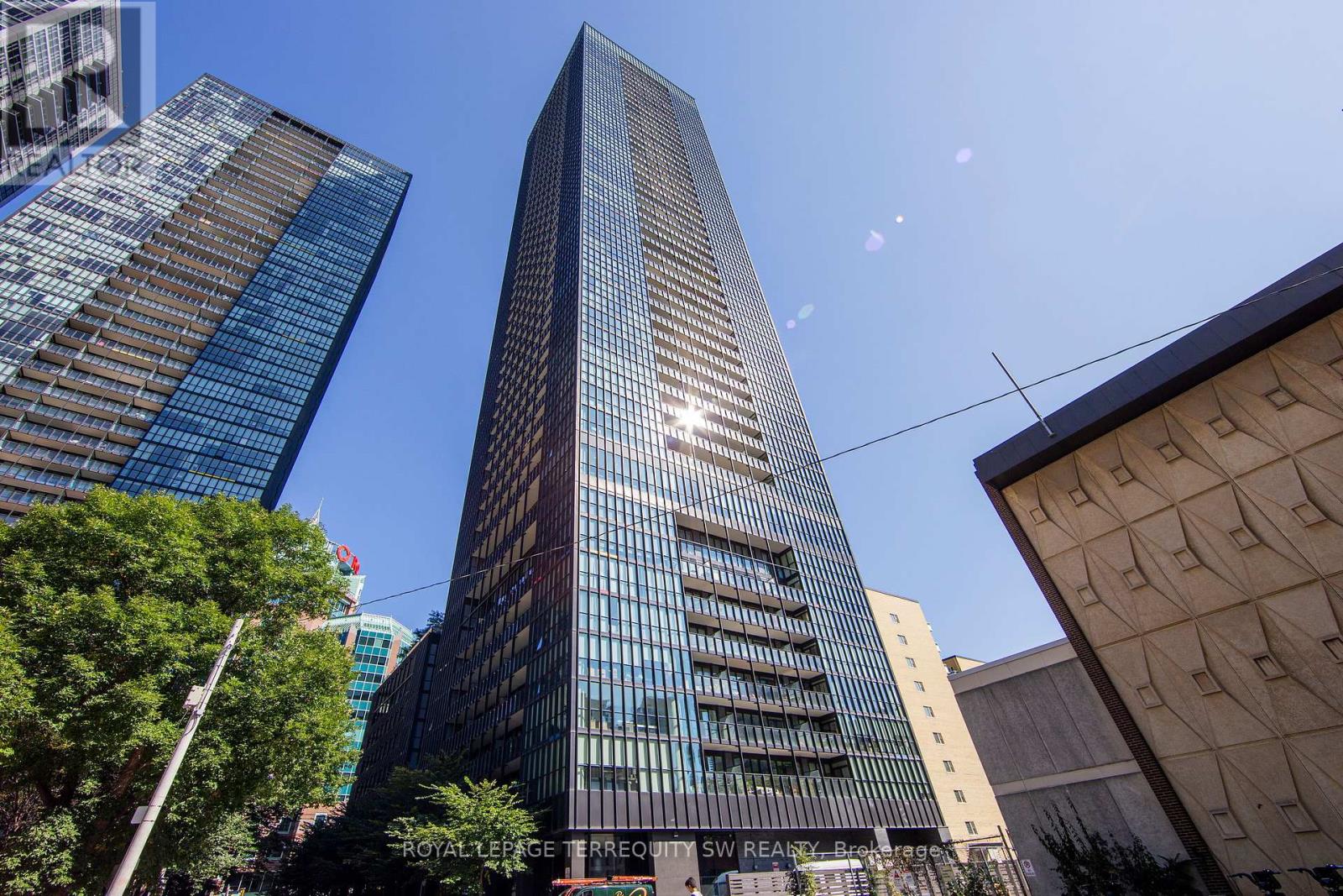 4010 - 101 CHARLES STREET E, Toronto, Ontario