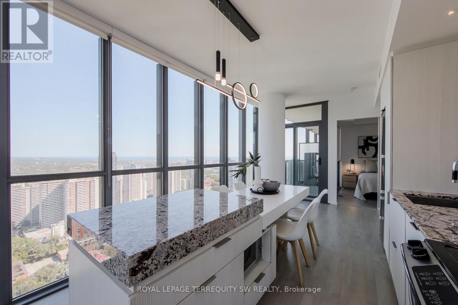 4010 - 101 Charles Street E, Toronto, Ontario  M4Y 0A9 - Photo 11 - C12664584