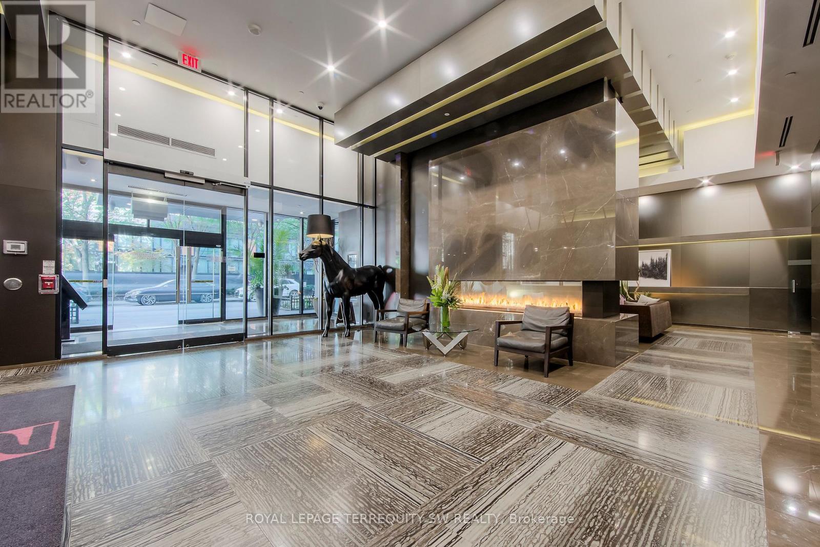 4010 - 101 Charles Street E, Toronto, Ontario  M4Y 0A9 - Photo 3 - C12664584