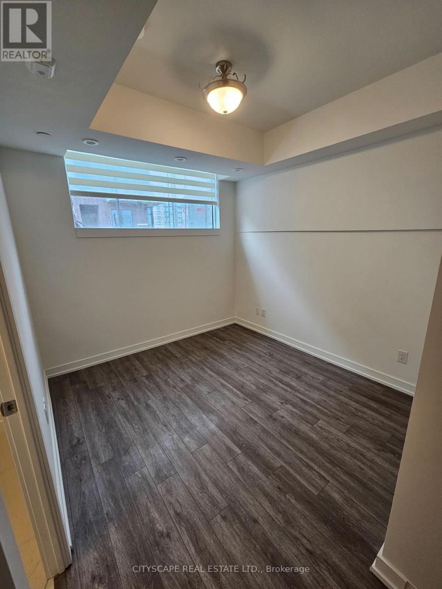 9 - 861 Sheppard Avenue W, Toronto, Ontario  M3H 0E8 - Photo 14 - C12664626