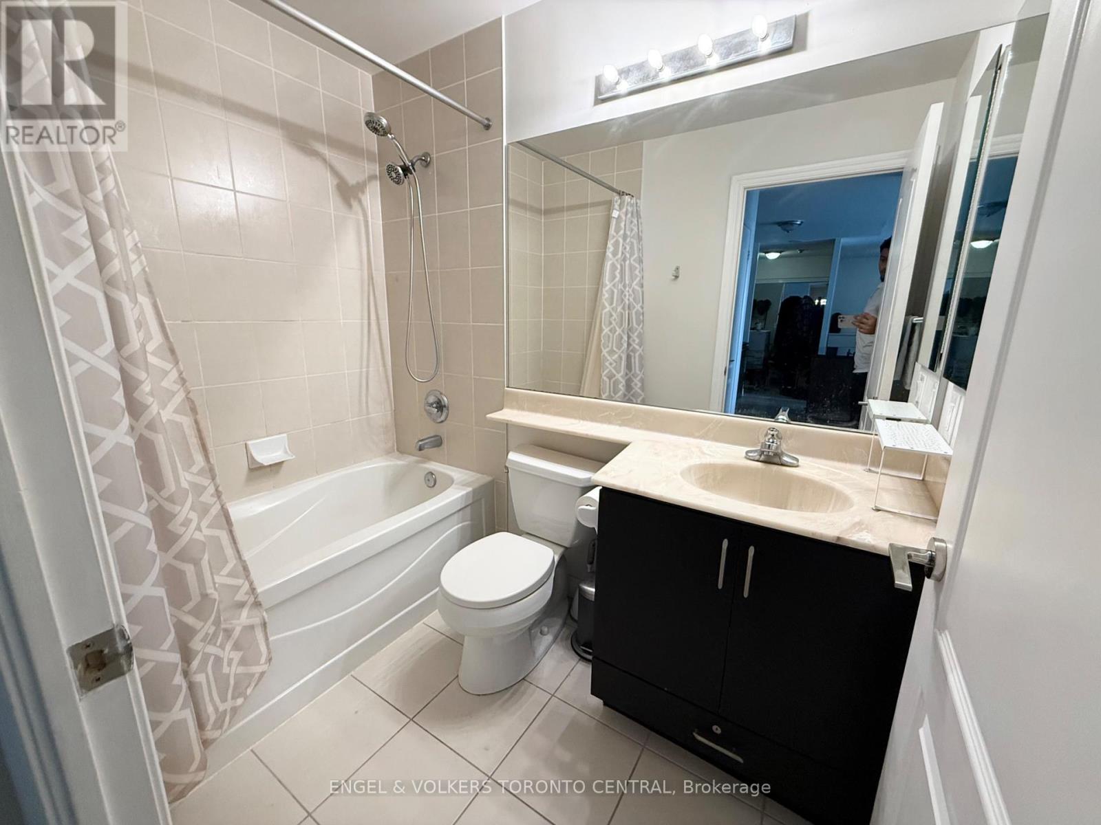 814 - 70 Town Centre Court, Toronto, Ontario  M1P 0B2 - Photo 14 - E12664594