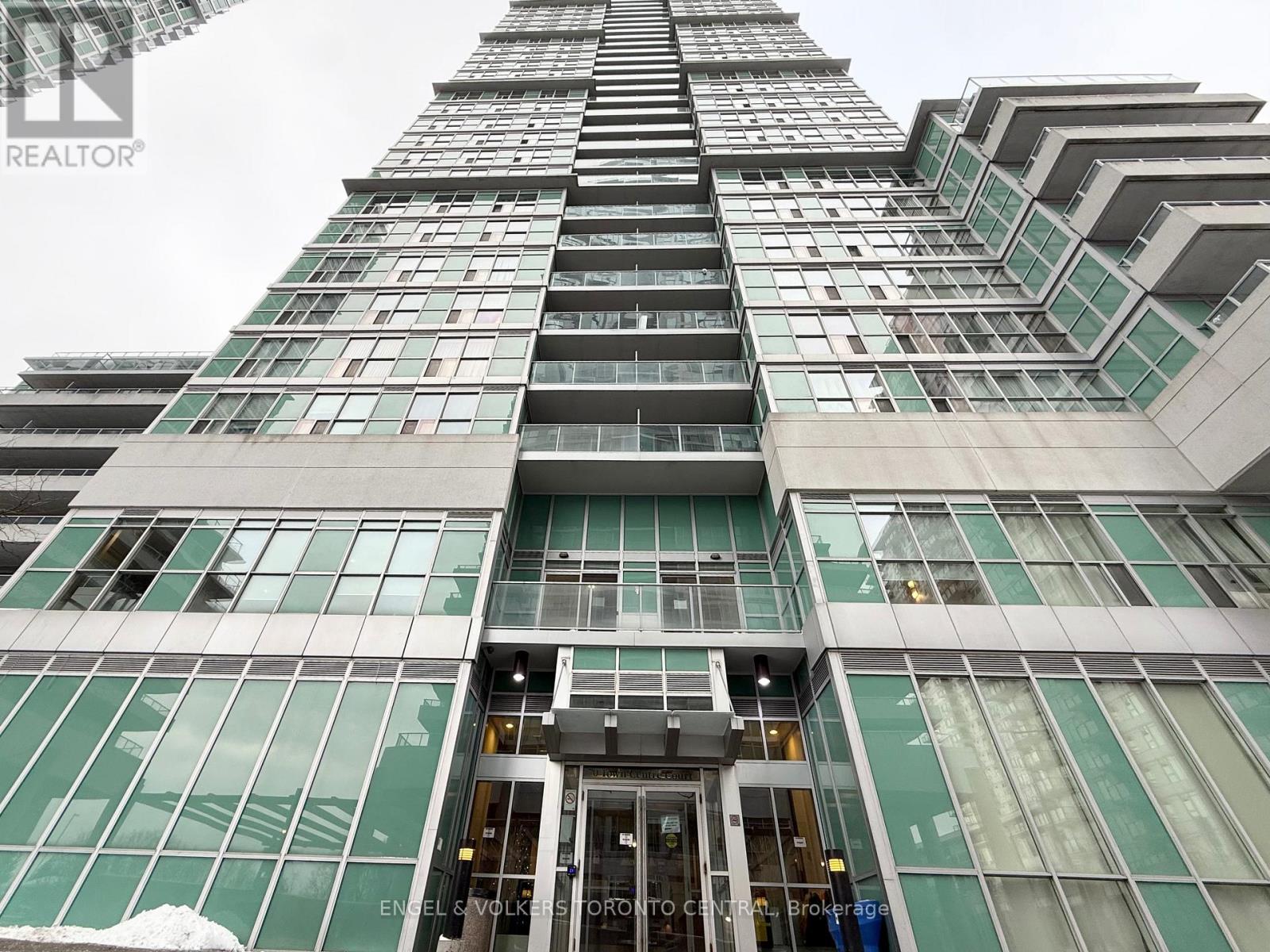 814 - 70 Town Centre Court, Toronto, Ontario  M1P 0B2 - Photo 2 - E12664594