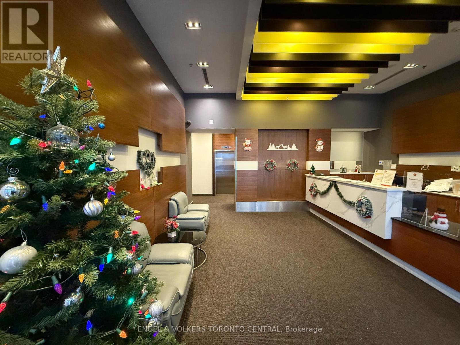 814 - 70 Town Centre Court, Toronto, Ontario  M1P 0B2 - Photo 3 - E12664594