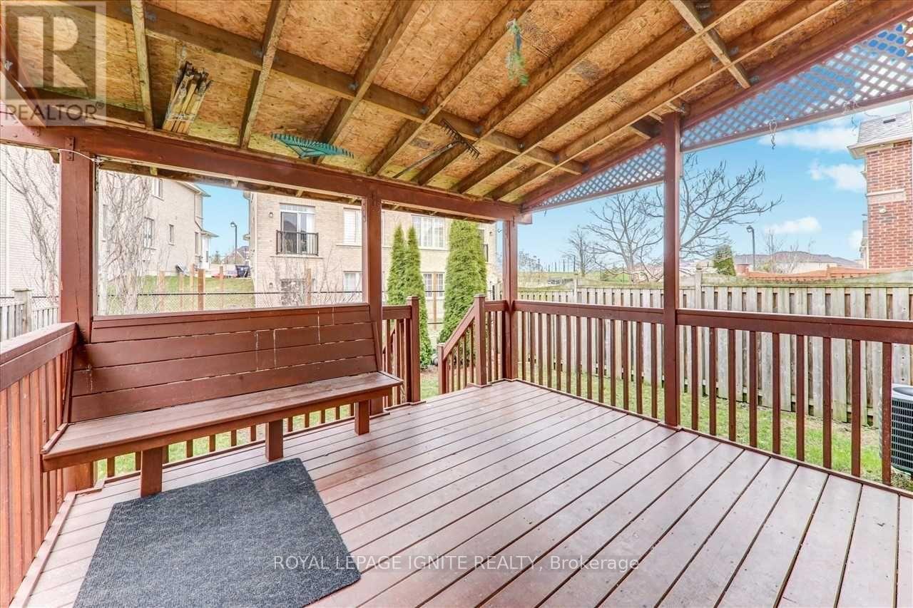 Upper - 621 Staines Road, Toronto, Ontario  M1X 2A7 - Photo 16 - E12664616