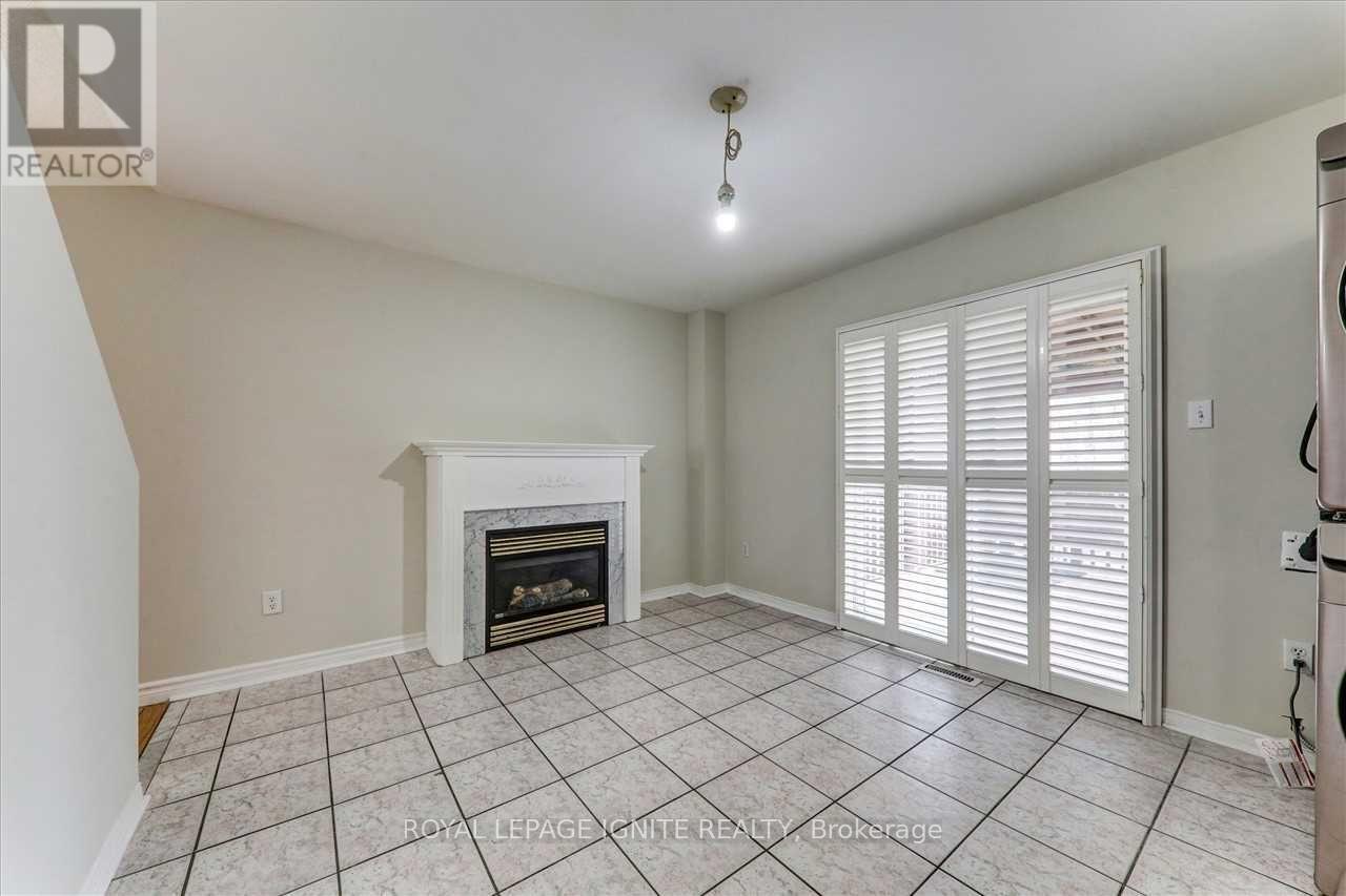 Upper - 621 Staines Road, Toronto, Ontario  M1X 2A7 - Photo 6 - E12664616