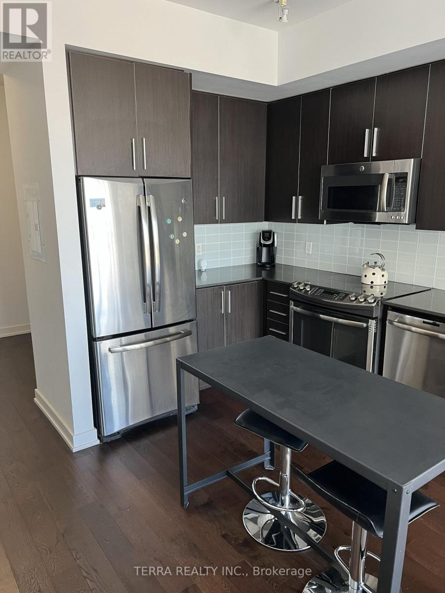 4010 - 2212 Lakeshore Boulevard W, Toronto, Ontario  M8V 3X9 - Photo 10 - W12664606