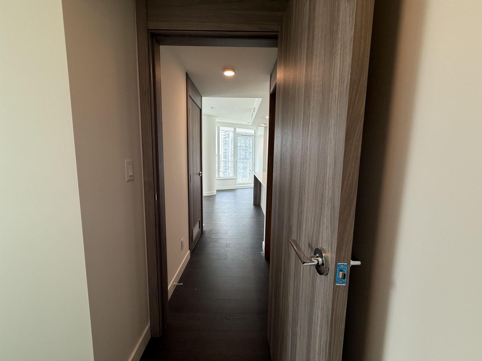 807 13768 100 Avenue, Surrey, British Columbia  V3T 0V2 - Photo 12 - R3056363