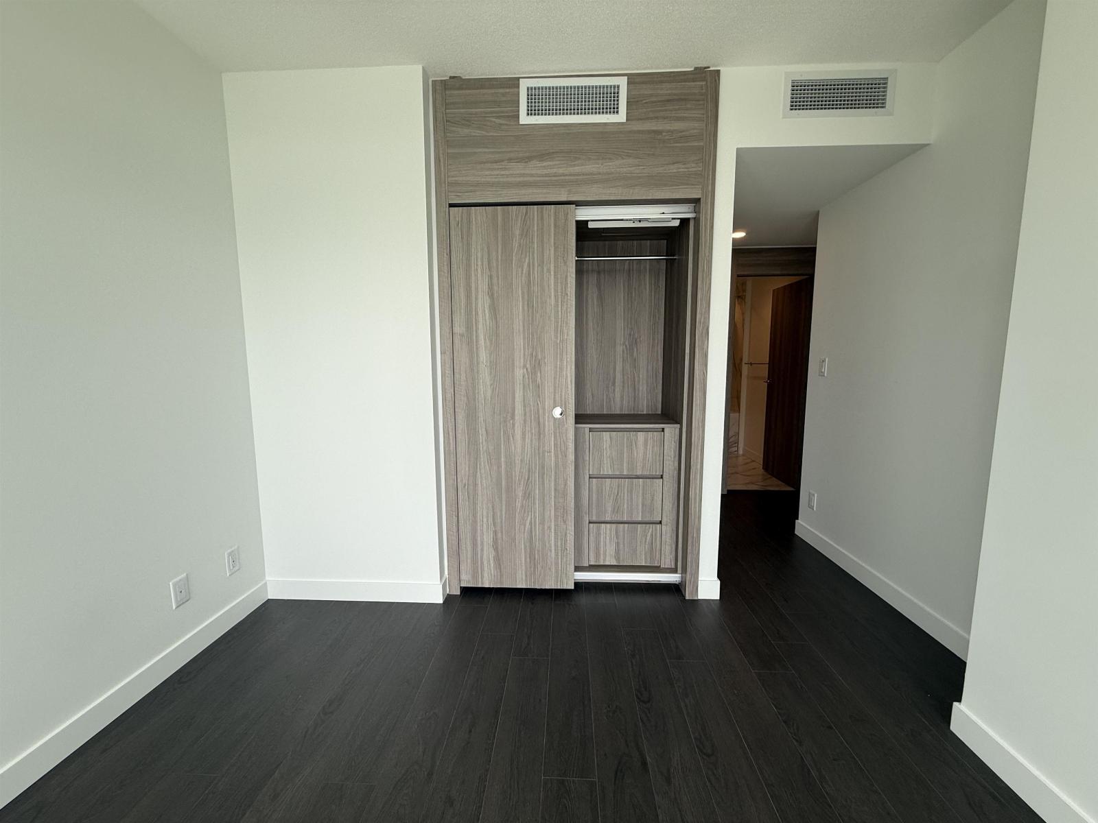 807 13768 100 Avenue, Surrey, British Columbia  V3T 0V2 - Photo 11 - R3056363