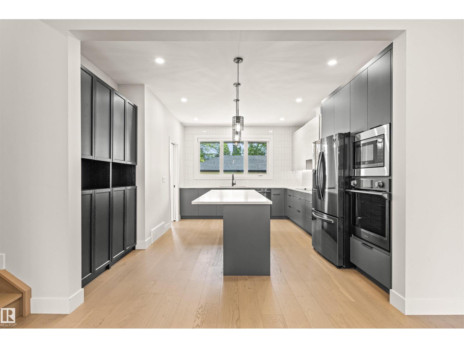 8343 Saskatchewan Dr Nw, Edmonton, Alberta  T6G 2A7 - Photo 15 - E4469108