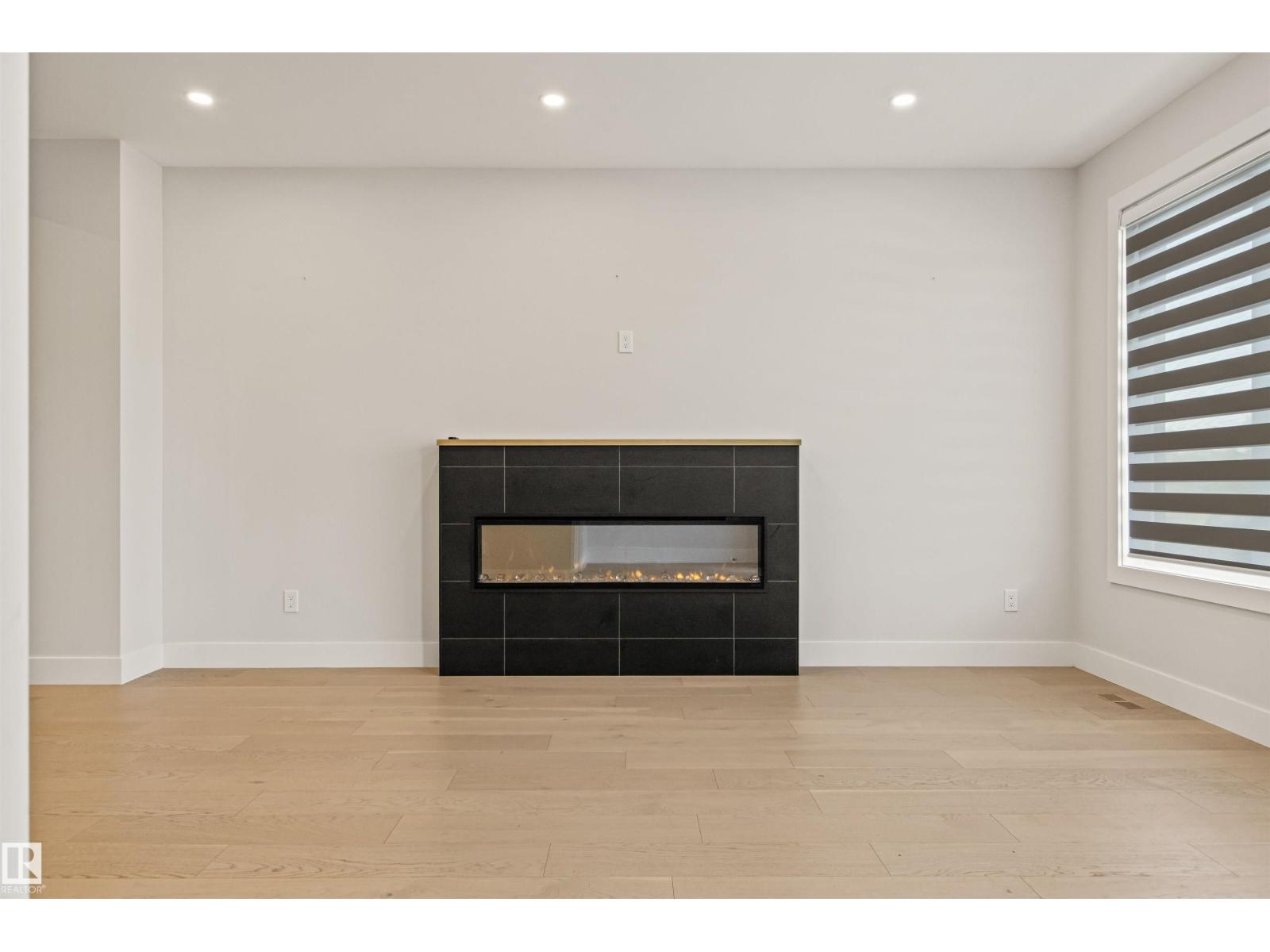 8343 Saskatchewan Dr Nw, Edmonton, Alberta  T6G 2A7 - Photo 4 - E4469108